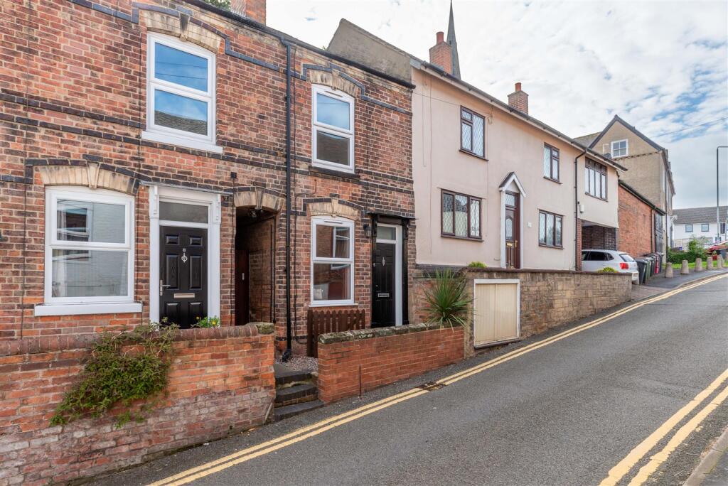 2 bed Mid Terraced House for rent in Kegworth. From Marble Property Services - Castle Donington