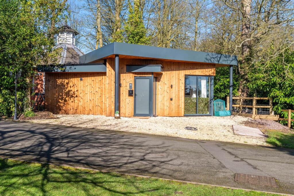 1 bed Detached for rent in Rangemore. From Marble Property Services - Castle Donington 1 bed Detached for rent in Rangemore. From Marble Property Services - Castle Donington