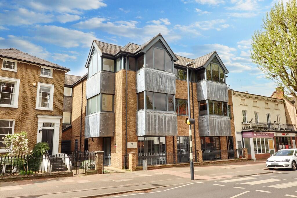 1 bed Apartment for rent in Surbiton. From Greenfield Estate Agents - Surbiton
