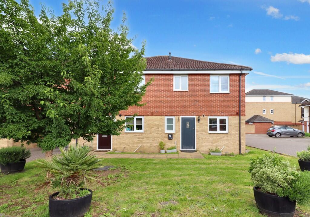 3 bed Semi Detached for rent in Esher. From Greenfield Estate Agents - Surbiton