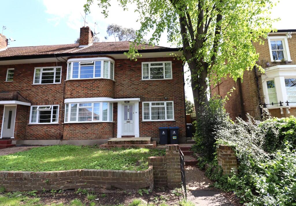 2 bed Annexe for rent in Kingston upon Thames. From Greenfield Estate Agents - Surbiton 2 bed Annexe for rent in Kingston upon Thames. From Greenfield Estate Agents - Surbiton