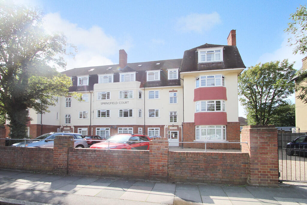 2 bed Apartment for rent in Kingston upon Thames. From Greenfield Estate Agents - Surbiton