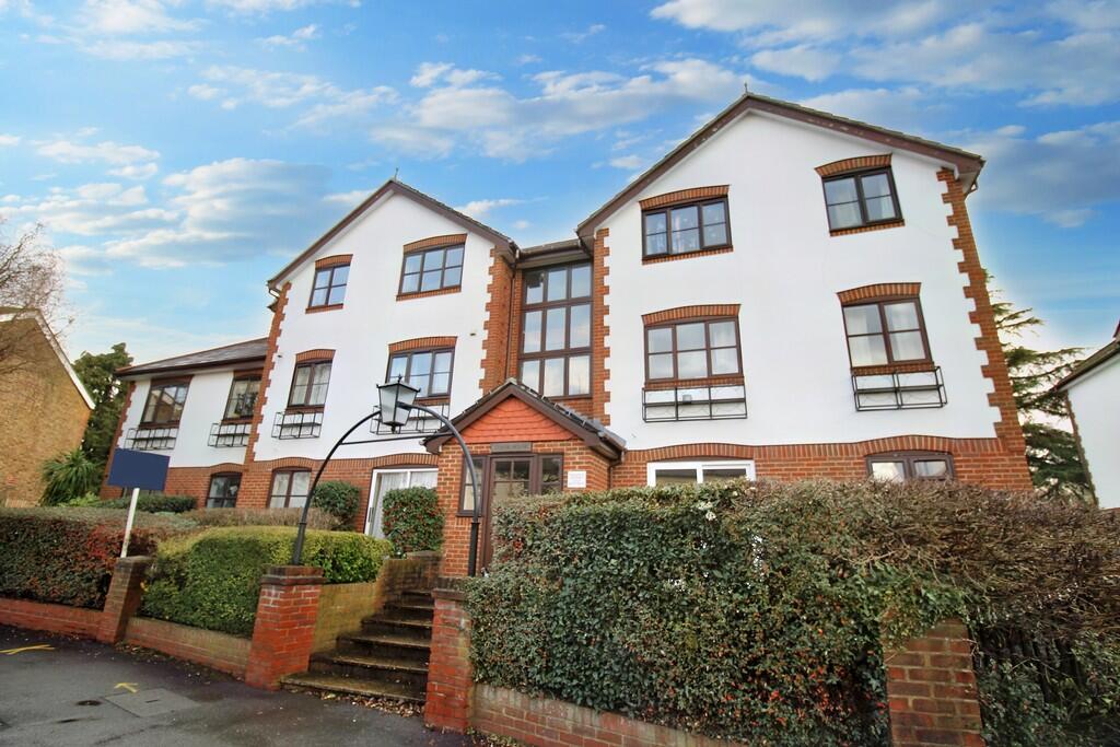 1 bed House (unspecified) for rent in Surbiton. From Greenfield Estate Agents - Surbiton