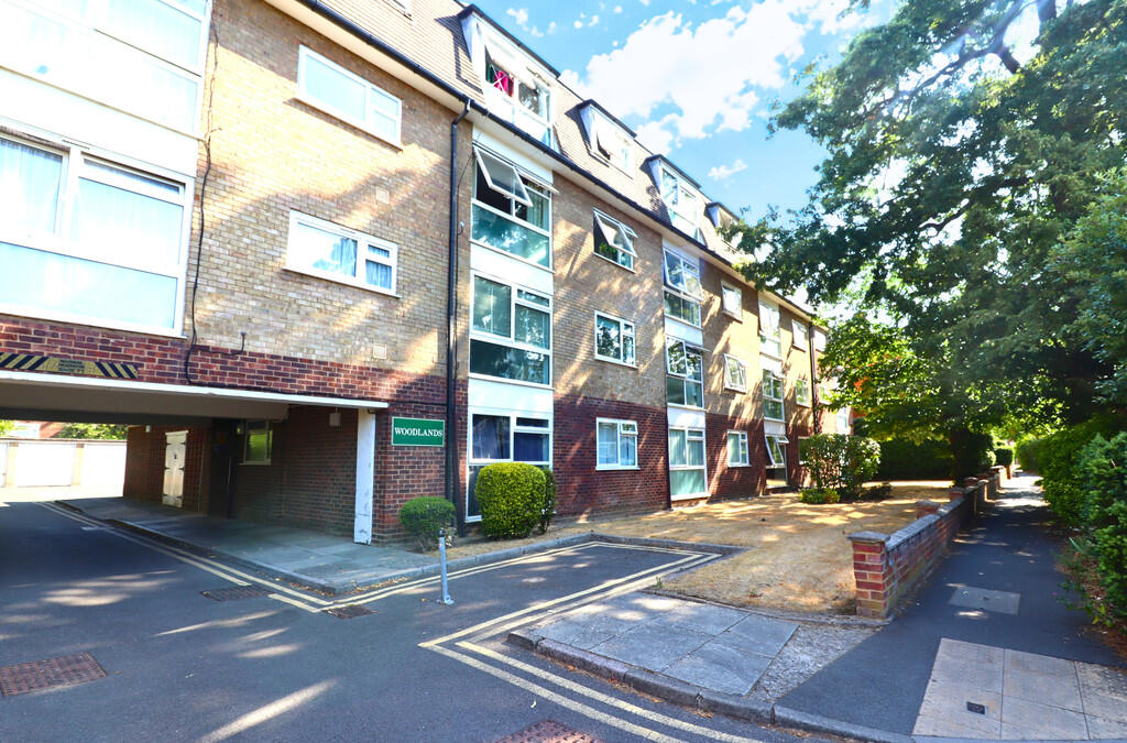 1 bed House (unspecified) for rent in Surbiton. From Greenfield Estate Agents - Surbiton