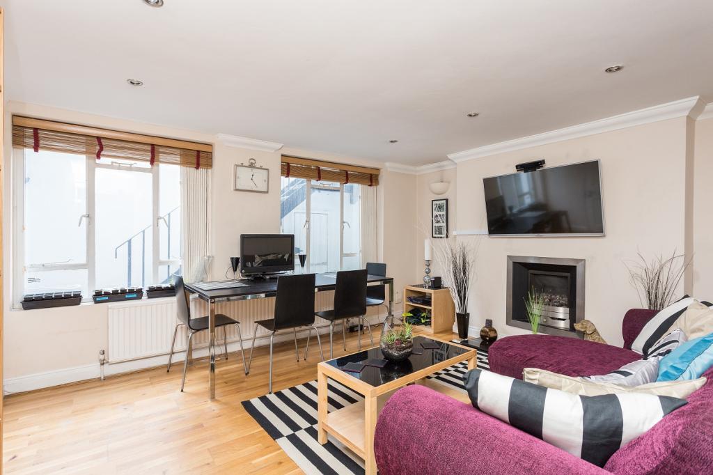 2 bed Apartment for rent in Islington. From Winkworth - Islington