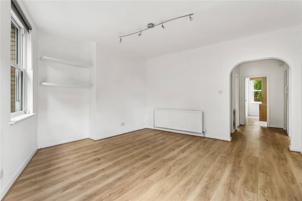 2 bed Apartment for rent in Islington. From Winkworth - Islington