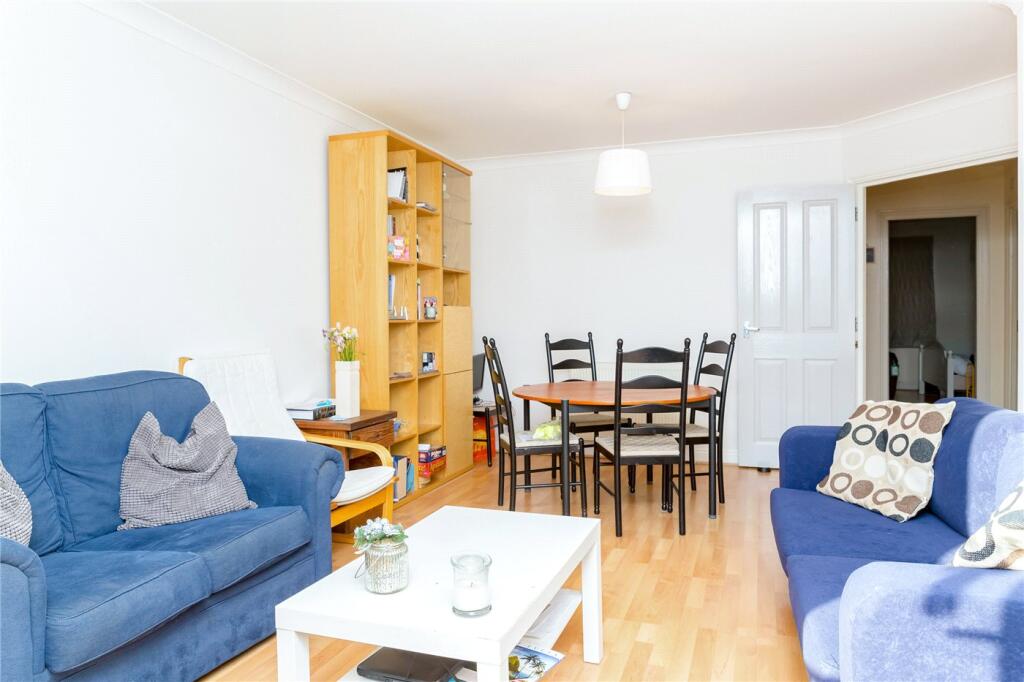 2 bed Apartment for rent in Islington. From Winkworth - Islington