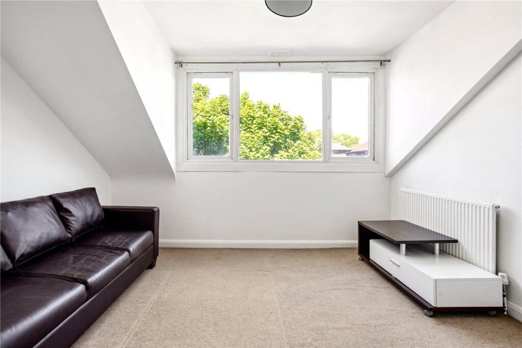 2 bed Apartment for rent in London. From Winkworth - Highbury