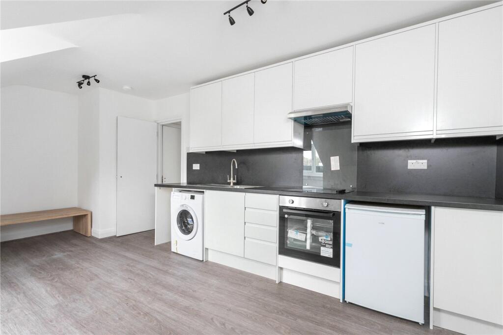 1 bed Apartment for rent in London. From Winkworth - Highbury
