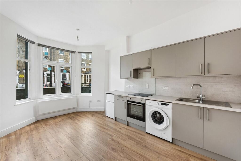 4 bed Studio for rent in London. From Winkworth - Highbury