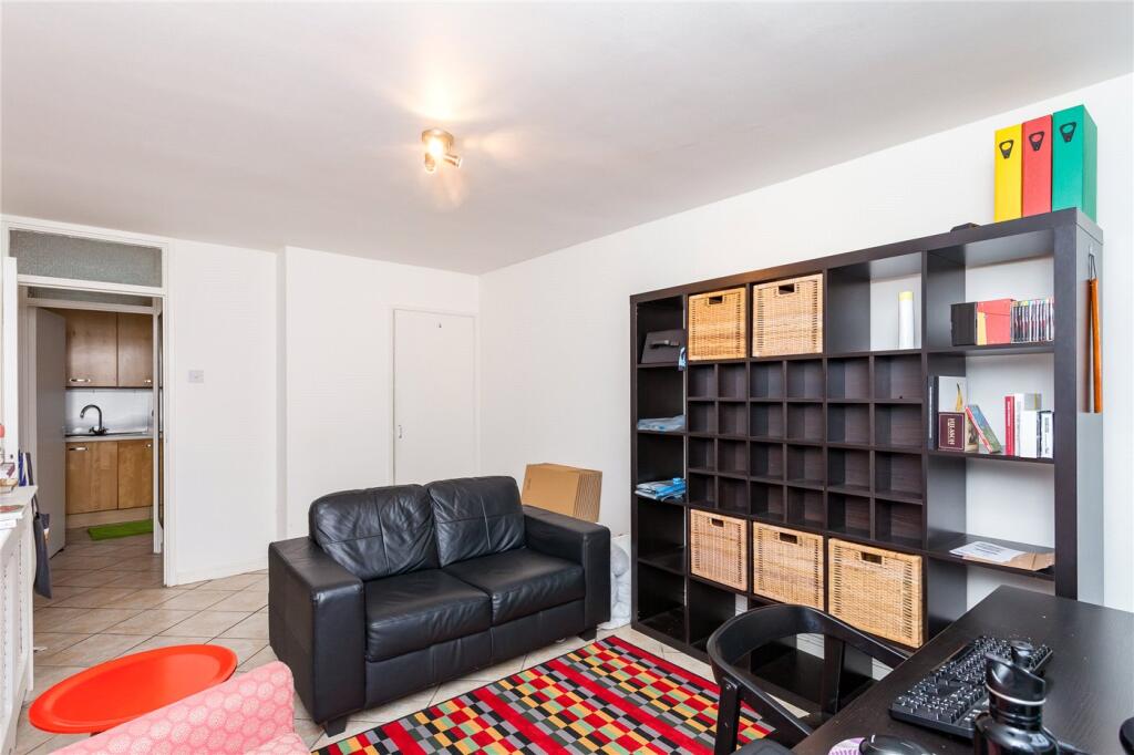 1 bed Apartment for rent in Islington. From Winkworth - Highbury