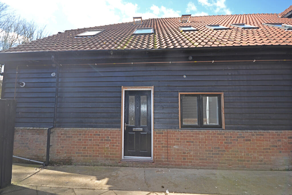 2 bed Annexe for rent in Clavering. From Arkwright & Co - Saffron Walden