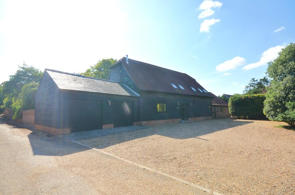 5 bed Barn Conversion for rent in Linton. From Arkwright & Co - Saffron Walden 5 bed Barn Conversion for rent in Linton. From Arkwright & Co - Saffron Walden