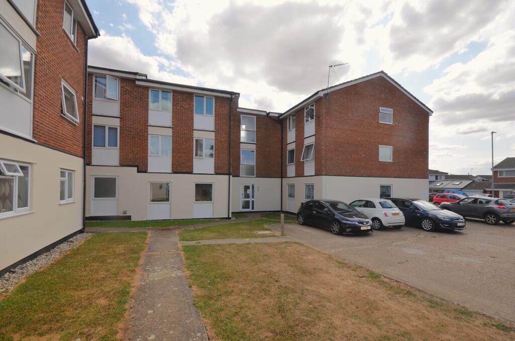 2 bed House (unspecified) for rent in Saffron Walden. From Arkwright & Co - Saffron Walden 2 bed House (unspecified) for rent in Saffron Walden. From Arkwright & Co - Saffron Walden
