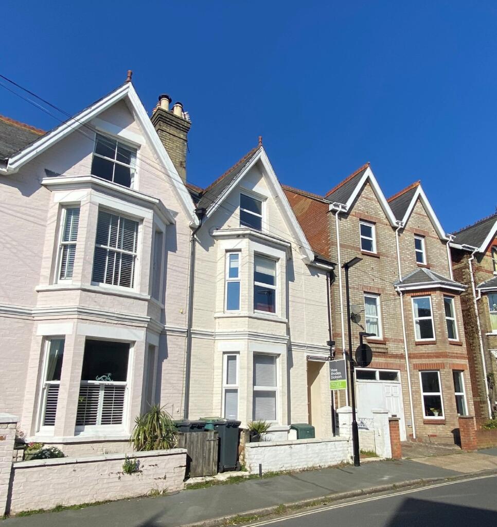 1 bed 1st Floor Flat for rent in Cowes. From Hose Rhodes Dickson - Cowes