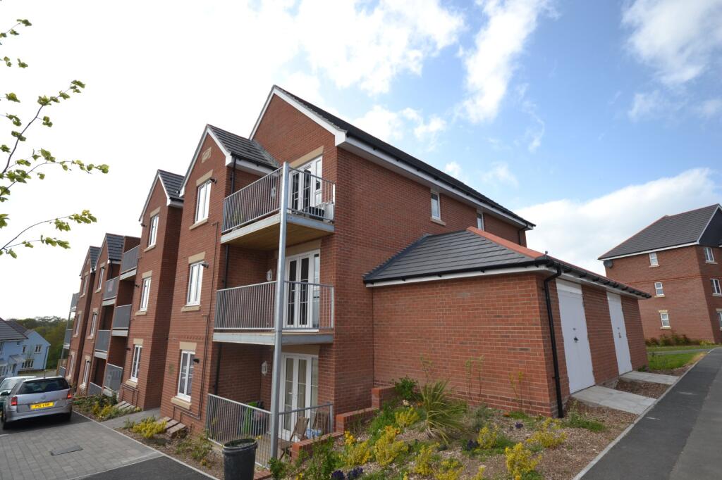 1 bed 1st Floor Flat for rent in Whippingham. From Hose Rhodes Dickson - Cowes