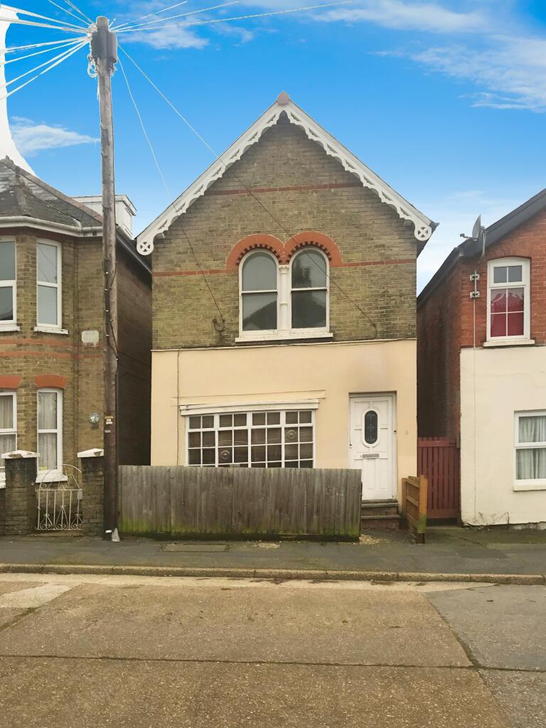 1 bed 1st Floor Flat for rent in East Cowes. From Hose Rhodes Dickson - Cowes