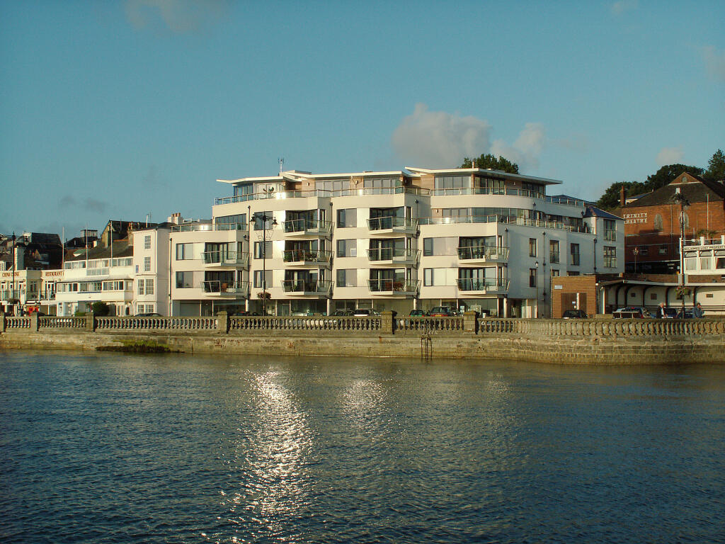1 bed 1st Floor Flat for rent in Cowes. From Hose Rhodes Dickson - Cowes