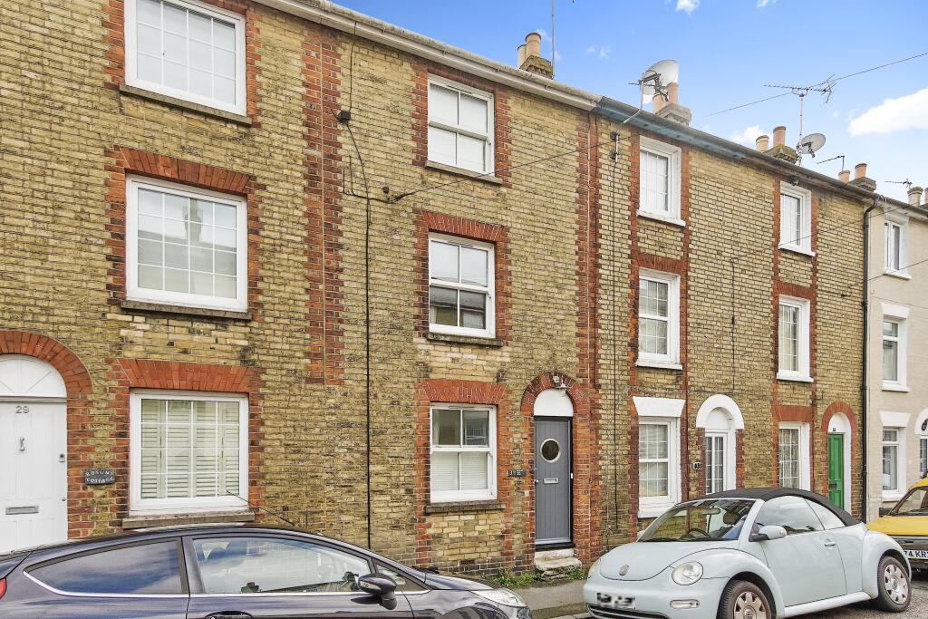 3 bed Detached for rent in Cowes. From Hose Rhodes Dickson - Cowes 3 bed Detached for rent in Cowes. From Hose Rhodes Dickson - Cowes