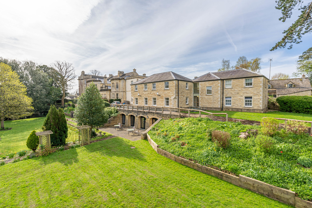 1 bed Apartment for rent in Tetbury. From James Pyle and Co
