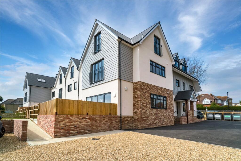 2 bed 1st Floor Flat for rent in Sandown. From Hose Rhodes Dickson - Shanklin 2 bed 1st Floor Flat for rent in Sandown. From Hose Rhodes Dickson - Shanklin