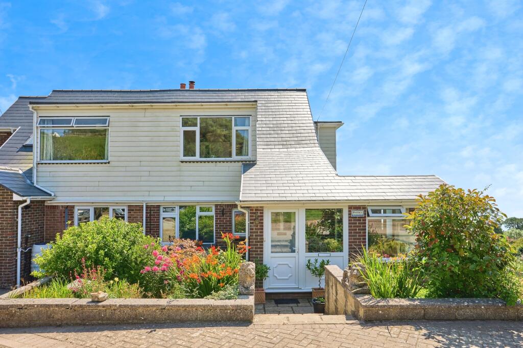 4 bed Semi Detached for rent in Shanklin. From Hose Rhodes Dickson - Shanklin