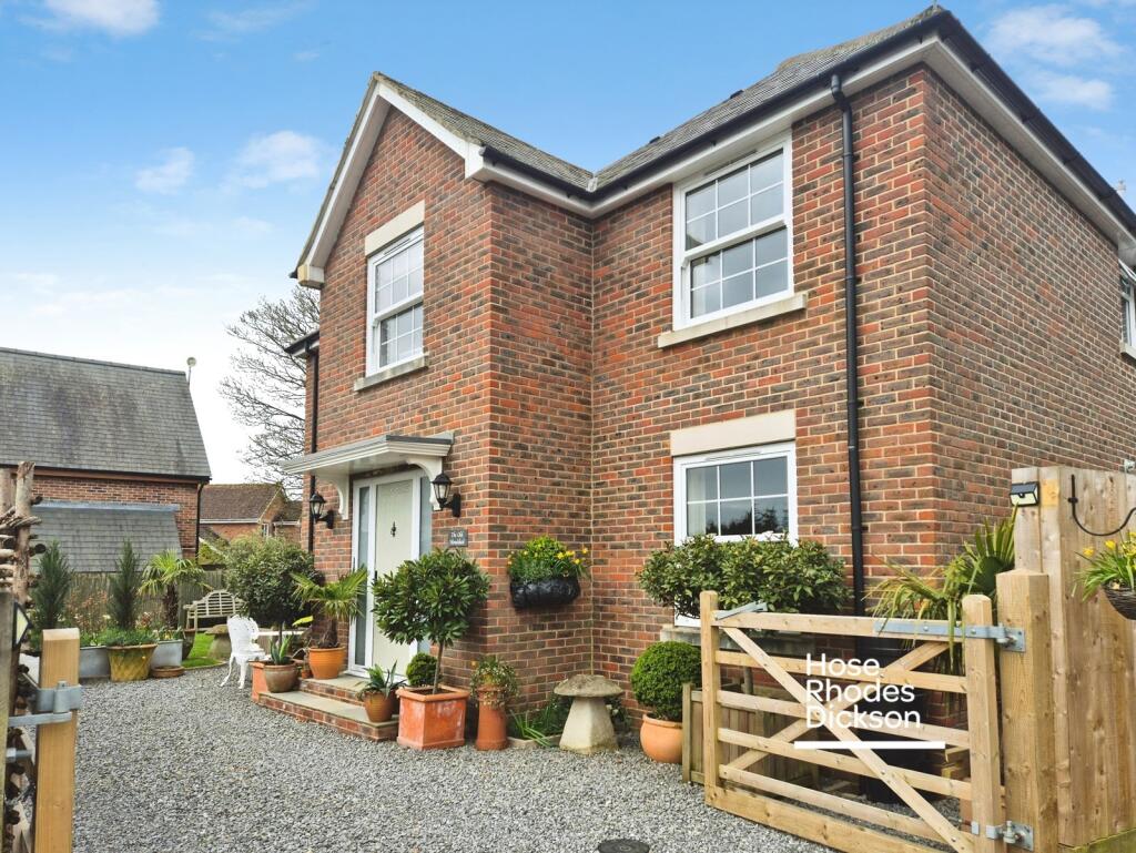 4 bed Detached for rent in Sandown. From Hose Rhodes Dickson - Shanklin