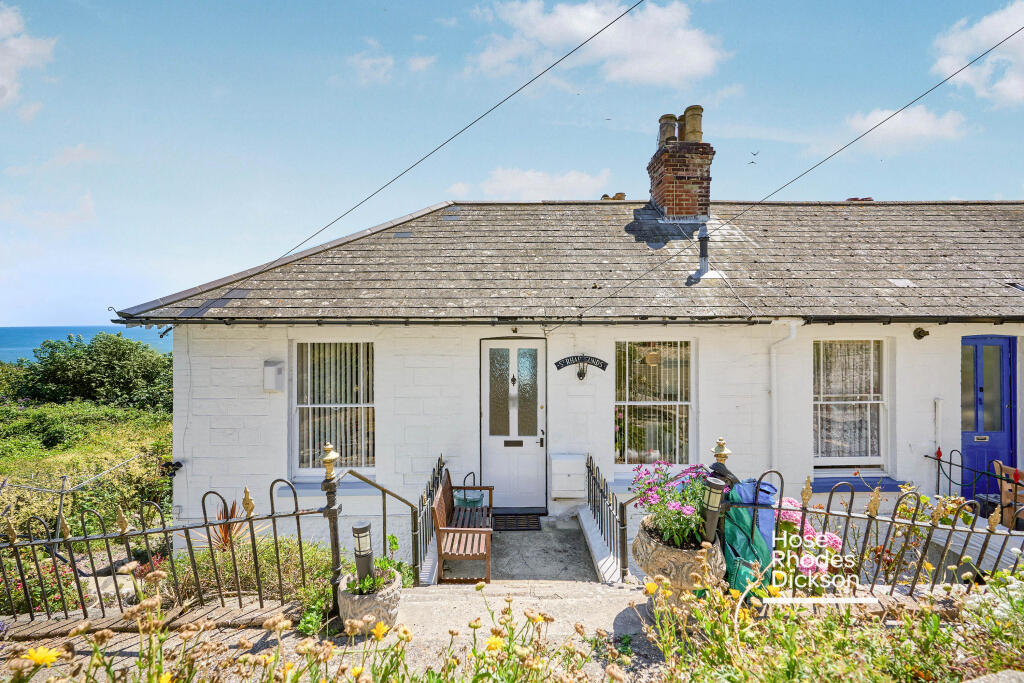 2 bed 1st Floor Flat for rent in Ventnor. From Hose Rhodes Dickson - Shanklin