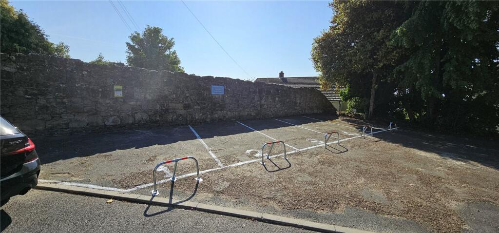 4 bed Detached for rent in Ventnor. From Hose Rhodes Dickson - Shanklin 4 bed Detached for rent in Ventnor. From Hose Rhodes Dickson - Shanklin