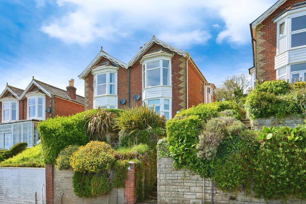3 bed Semi Detached for rent in Ventnor. From Hose Rhodes Dickson - Shanklin 3 bed Semi Detached for rent in Ventnor. From Hose Rhodes Dickson - Shanklin