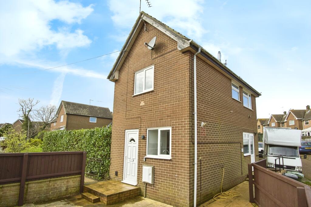 2 bed Semi Detached for rent in Sandown. From Hose Rhodes Dickson - Shanklin 2 bed Semi Detached for rent in Sandown. From Hose Rhodes Dickson - Shanklin