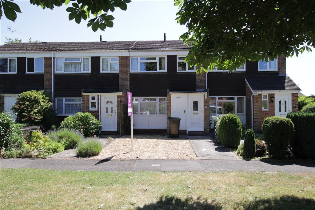 3 bed Mid Terraced House for rent in Pangbourne. From Davis Tate - Pangbourne