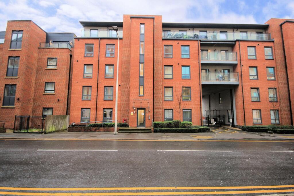 2 bed Apartment for rent in Reading. From Davis Tate - Reading