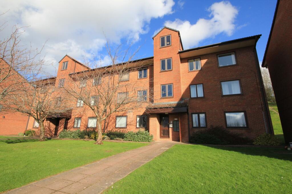 1 bed Apartment for rent in Shinfield. From Davis Tate - Reading