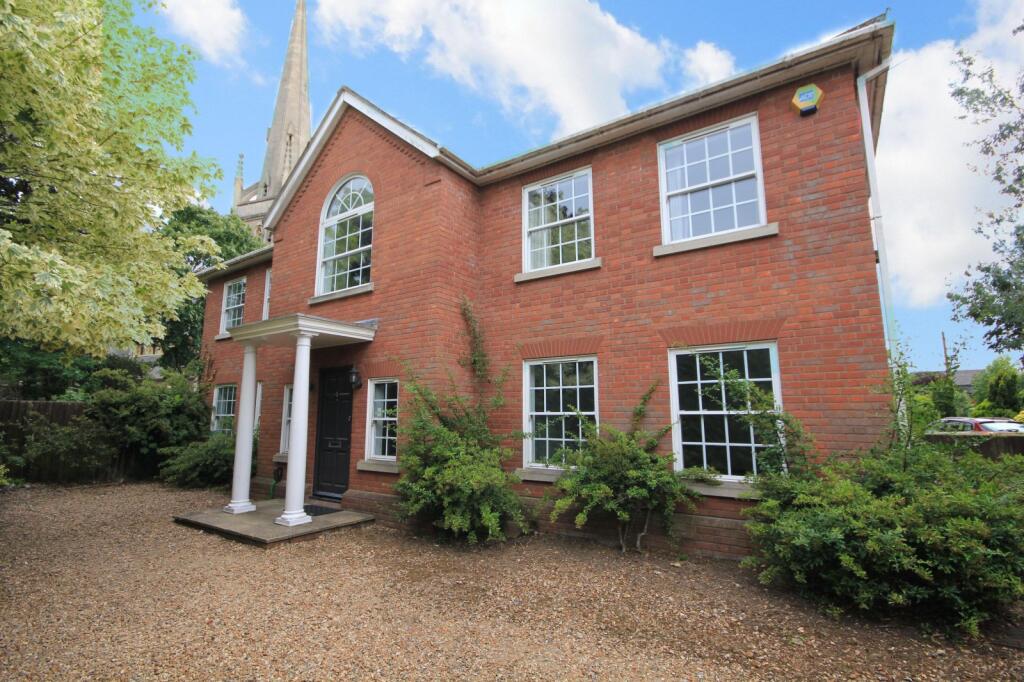 4 bed Detached for rent in Shinfield. From Davis Tate - Reading