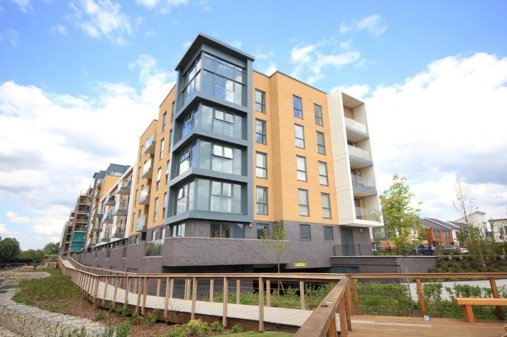 1 bed Apartment for rent in Shinfield. From Davis Tate - Reading