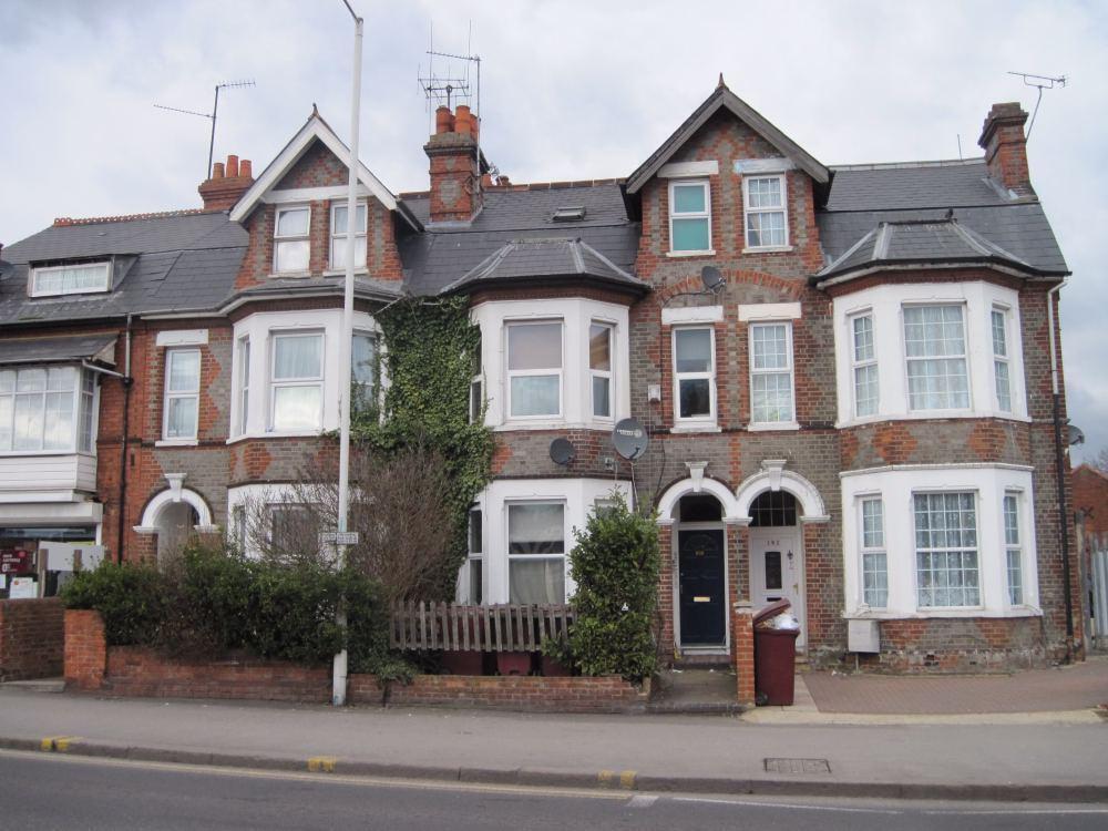4 bed Apartment for rent in Burghfield. From Davis Tate - Reading 4 bed Apartment for rent in Burghfield. From Davis Tate - Reading
