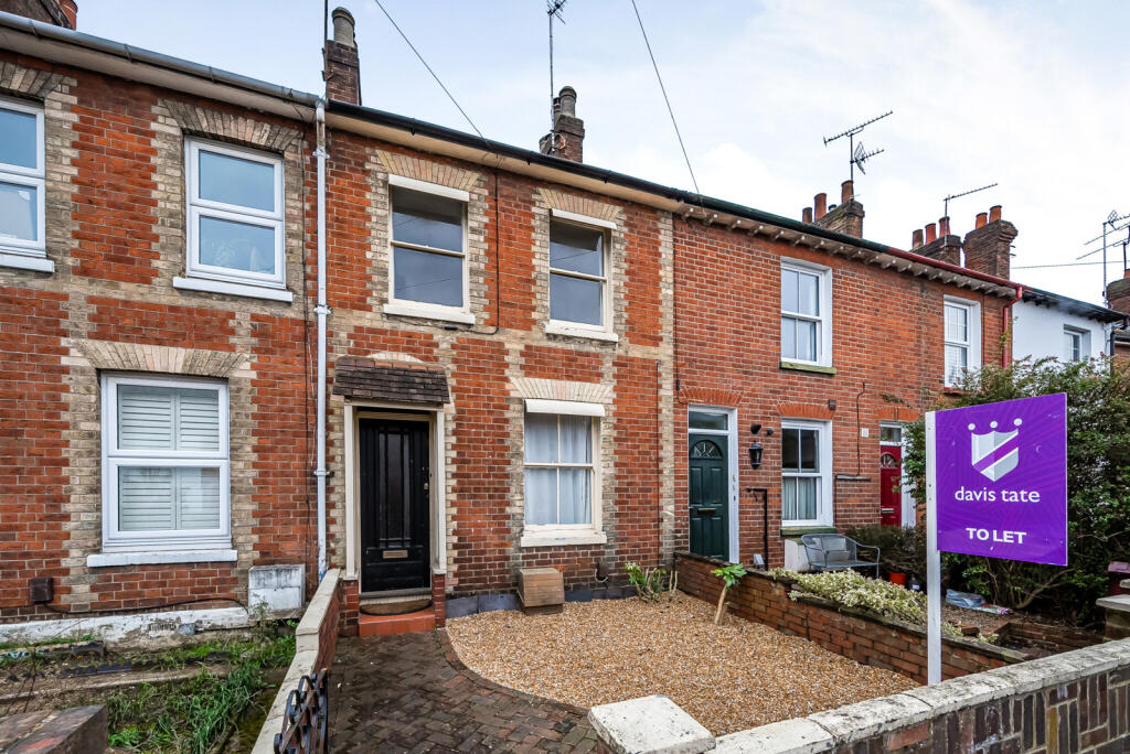 2 bed Mid Terraced House for rent in Reading. From Davis Tate - Reading 2 bed Mid Terraced House for rent in Reading. From Davis Tate - Reading
