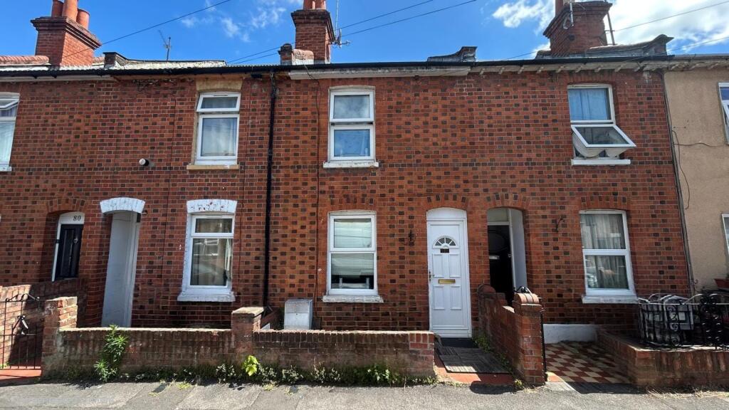 2 bed Detached for rent in Reading. From Davis Tate - Reading