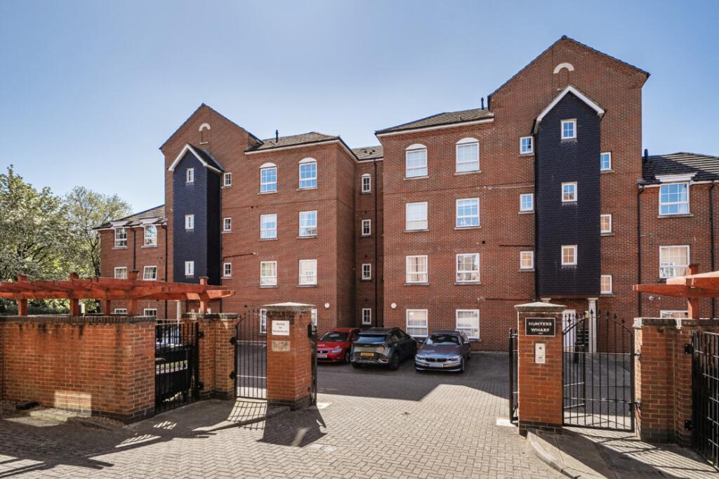 2 bed Apartment for rent in Reading. From Davis Tate - Reading 2 bed Apartment for rent in Reading. From Davis Tate - Reading