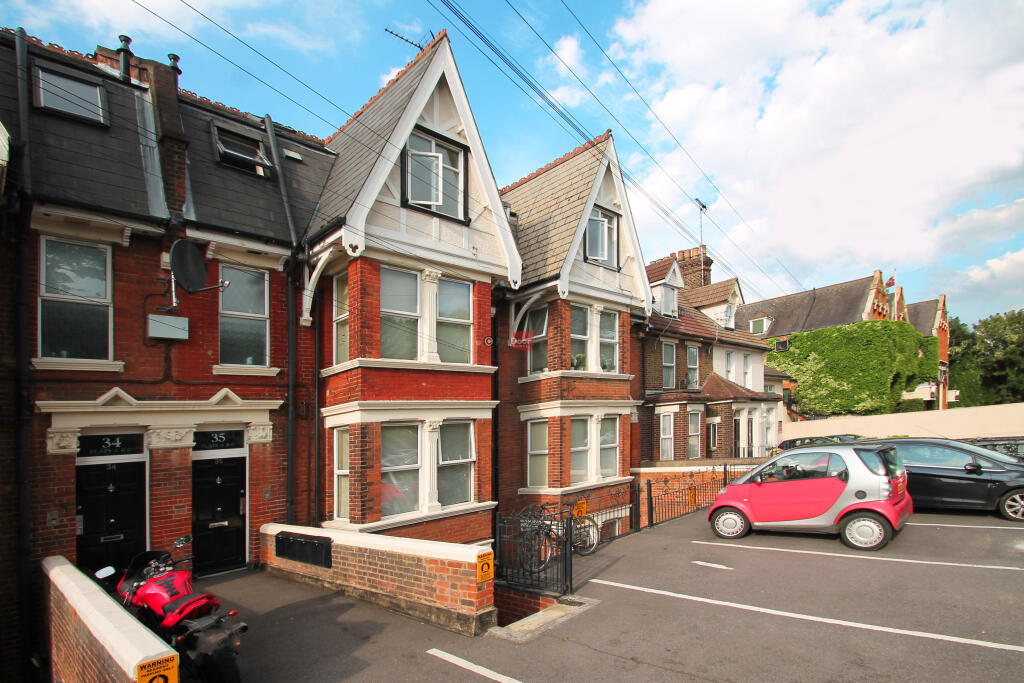 1 bed 1st Floor Flat for rent in Wouldham. From Red Door Homes - Rochester