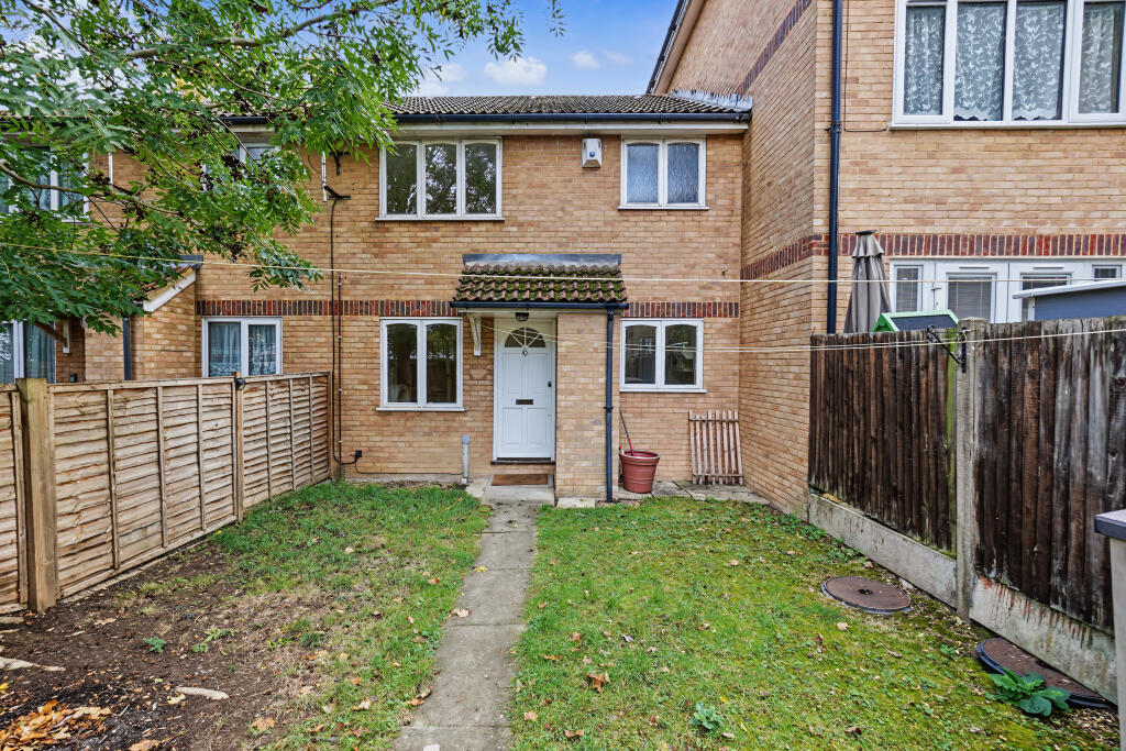 1 bed Semi Detached for rent in Chatham. From Red Door Homes - Rochester