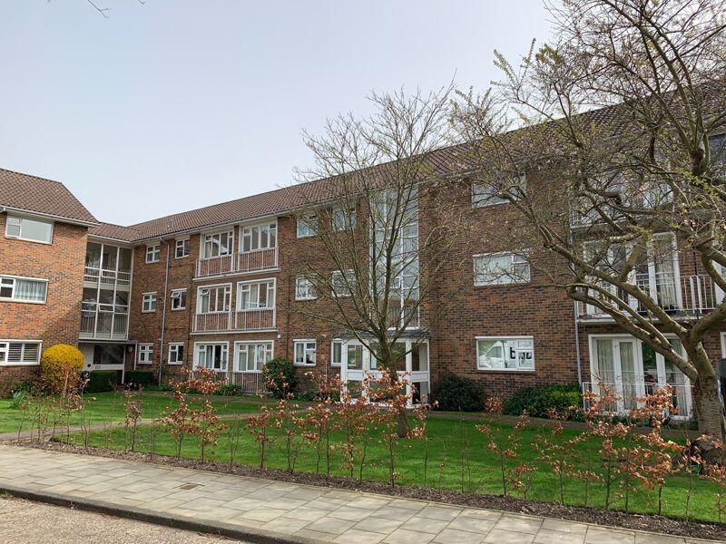 2 bed 1st Floor Flat for rent in Chichester. From Southernbrook - Chichester