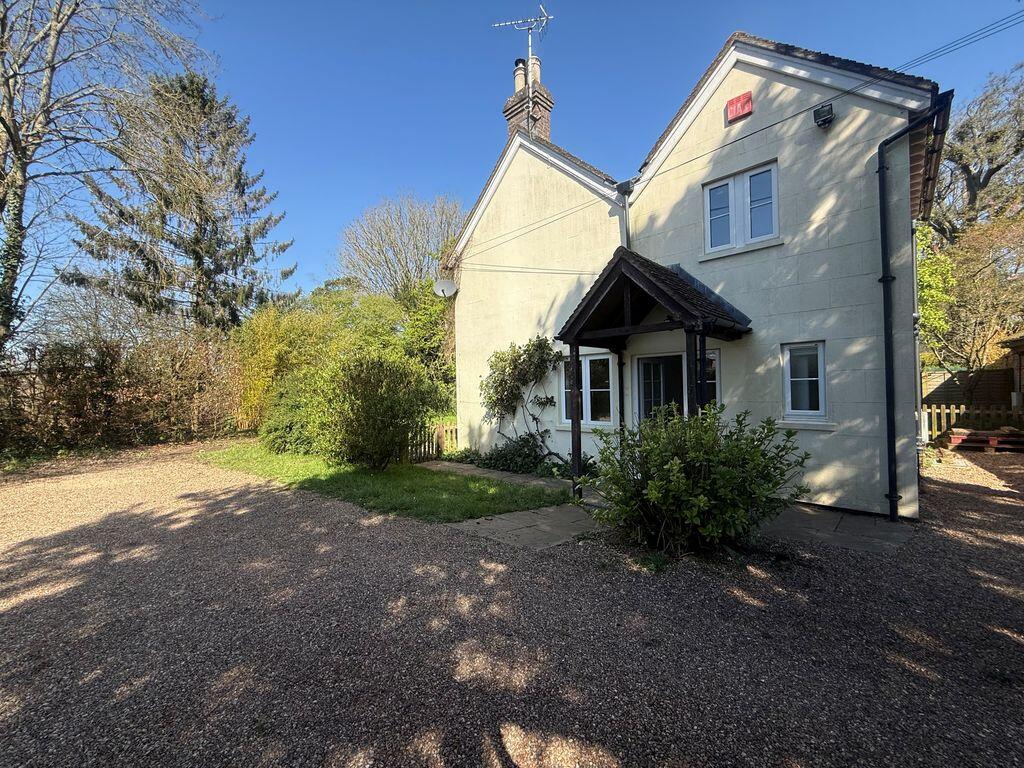 3 bed Cottage for rent in Chichester. From Southernbrook - Chichester