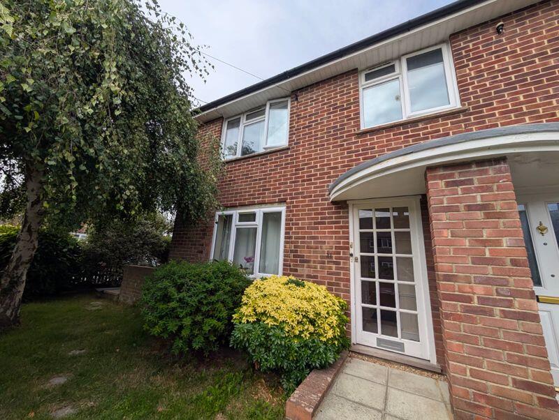 1 bed 1st Floor Flat for rent in Chichester. From Southernbrook - Chichester