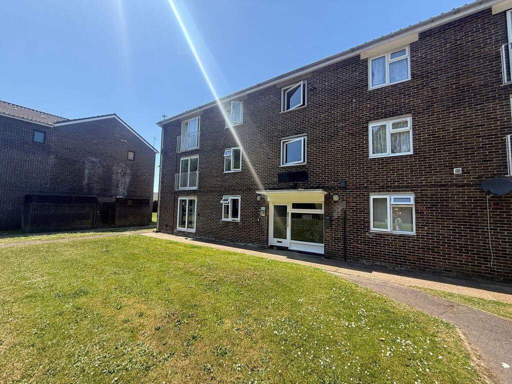 1 bed 1st Floor Flat for rent in Horndean. From Southernbrook - Chichester 1 bed 1st Floor Flat for rent in Horndean. From Southernbrook - Chichester