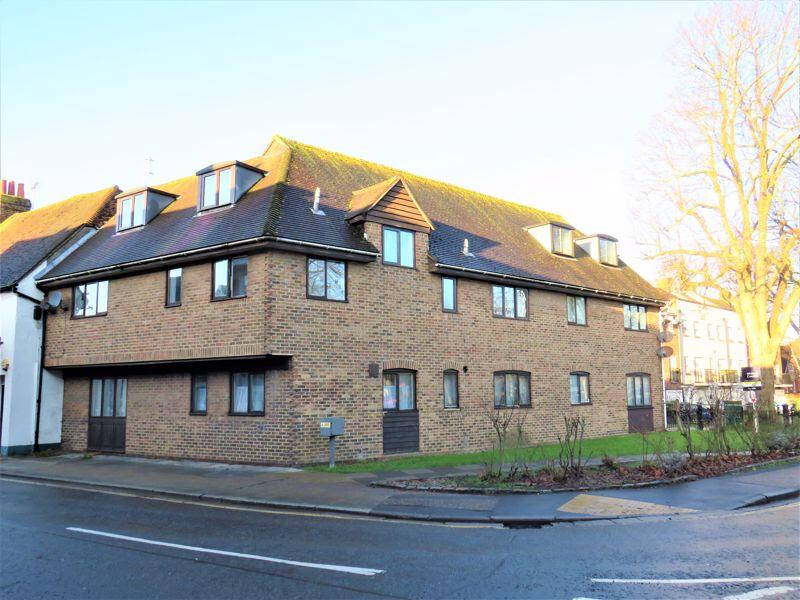 2 bed 1st Floor Flat for rent in Chichester. From Southernbrook - Chichester 2 bed 1st Floor Flat for rent in Chichester. From Southernbrook - Chichester