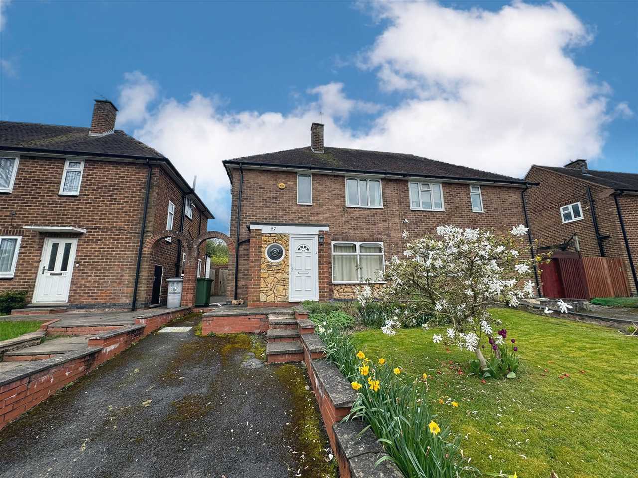 3 bed Semi-Detached House for rent in Solihull. From Partridge Homes - Yardley