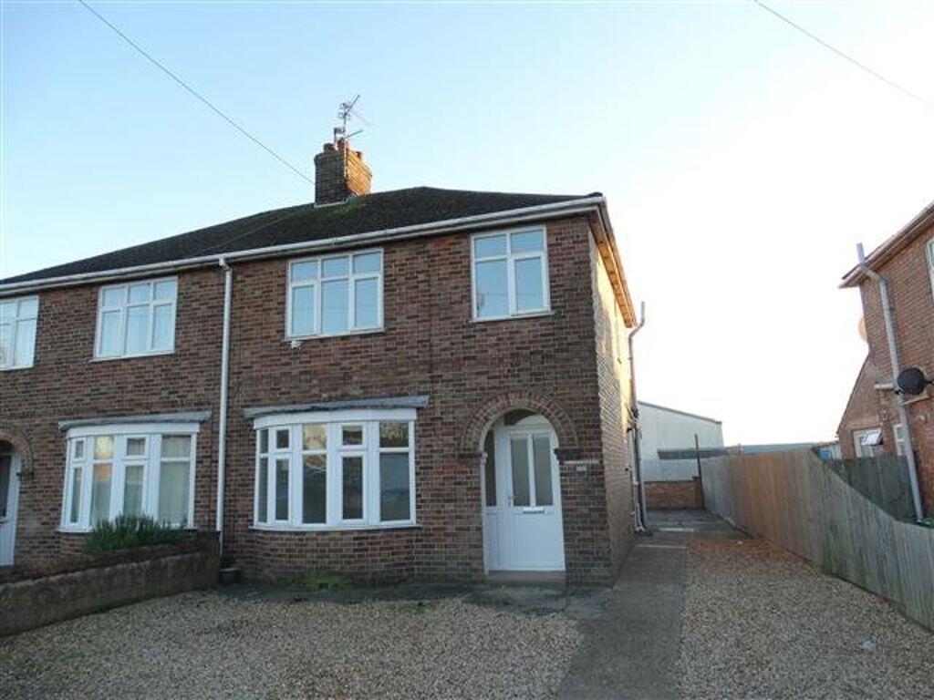3 bed Semi Detached for rent in Peterborough. From Jolliffe Daking - Peterborough