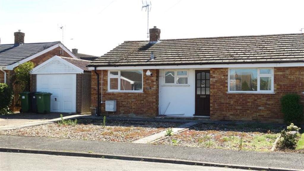 2 bed Bungalow for rent in Huntingdon. From Jolliffe Daking - Peterborough 2 bed Bungalow for rent in Huntingdon. From Jolliffe Daking - Peterborough